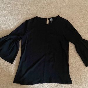 Black Bobeau bell sleeve top-size medium
